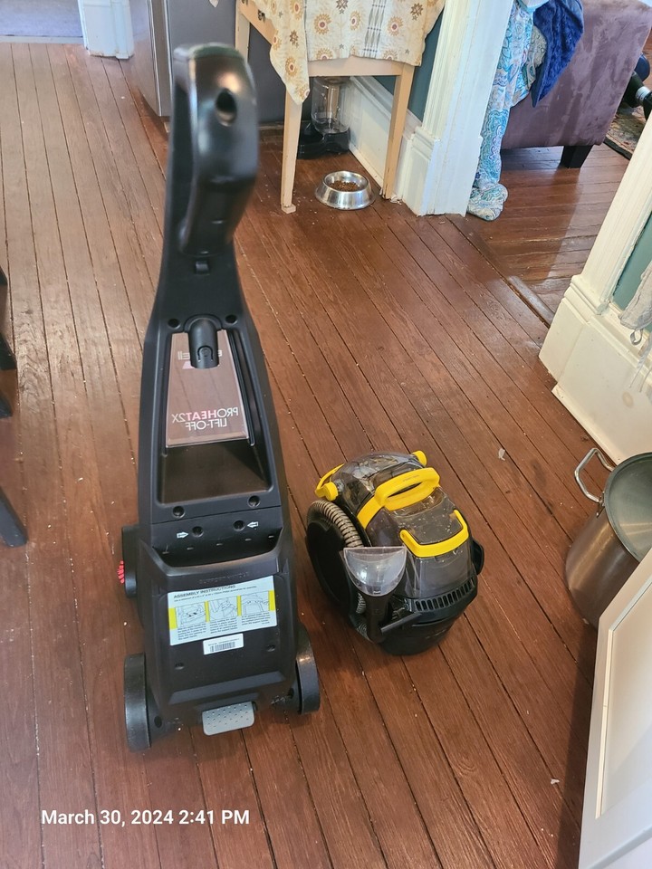 bissell-proheat-2x-lift-off-pet-carpet-cleaner-15651-11120226102-ebay