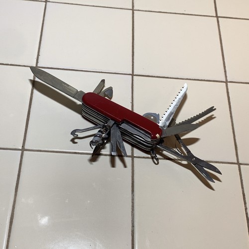 Victorinox Officier Suisse Swiss Army Knife Red Rostfrei Rarely Used - Picture 4 of 6