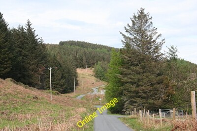 Foto 6x4 Sleat Hauptstraße bei Capistal Tormore\/NG6101 Die Hauptstraße Süden c2014