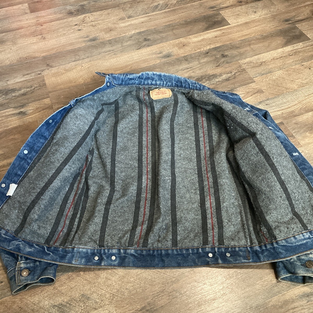 VTG Levis 70506 0317 80s Mens Denim Jean Blanket Lined VTG Levis 70506 0317 80s Mens Denim Jean Blanket Lined