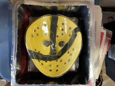 NECA Friday the 13th 3D Part III 3 Jason Voorhees Prop