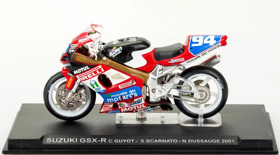 Suzuki GSX-R Scala 1:24 C. Guyot S. Scarnato N. Dussauge 2001 Modellino - Immagine 2 di 4