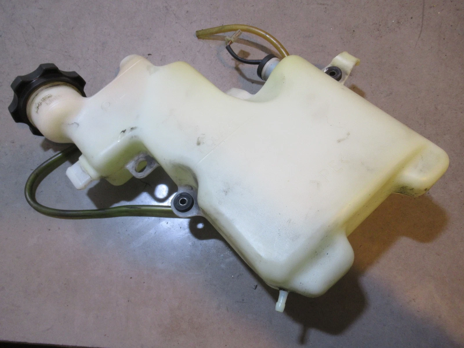 Yamaha Viper 700 Oiltank 2003 #7