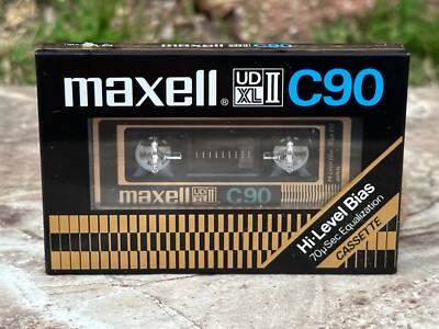 (80）maxell UD1 90x1  UD2 90x5 MAXELL UDXL I 90 1982 USA TYPE I BLANK CASSETTE TAPE (1