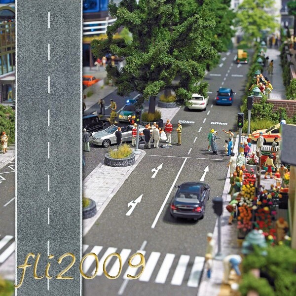 Busch scala N 8139  strada adesiva asfalto chiaro 1 metro x 4 cm Nuova