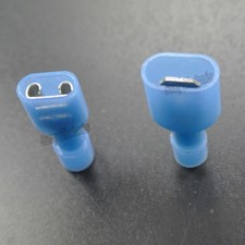 Amp//Tyco Electronics 640923-1 Quick Disconnect Terminal 18-22 AWG Female 20 pcs