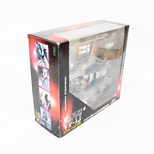 Yamato 1/60 VF-1J Super Valkyrie Macross Do You Remember Love Fighter Figure - Picture 4 of 20