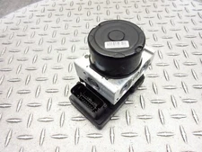 2017 Moto Guzzi Bobber V9 ABS Pump Control Unit OEM Anti Lock Brake Computer 