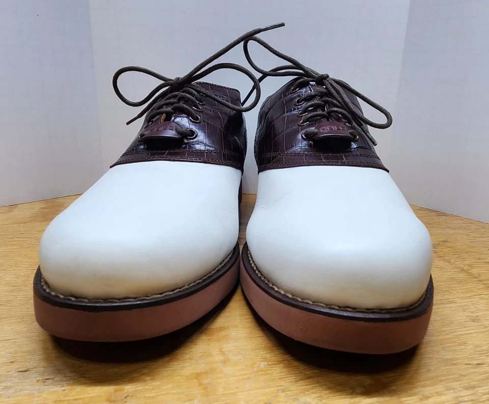 Tênis de golfe Oxford masculino Polo Ralph Lauren sela 11D marrom jacaré/couro branco - Imagem 3 de 4