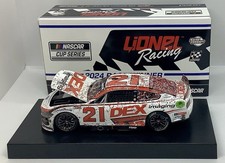 LiONEL Racing veins Canada トヨタ　タンドラ Lionel Racing NASCAR Store: Diecast, Collectibles & Apparel
