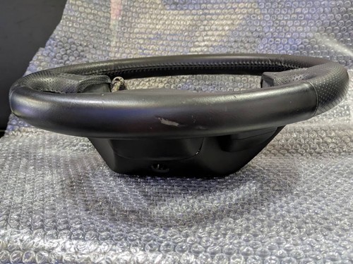 JDM Mazda RX7 FD3S early model genuine steering wheel - Picture 9 of 9