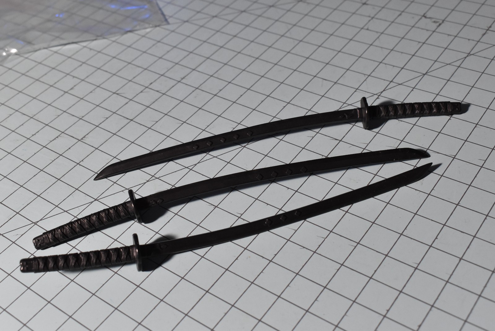 Milton Bradley Samurai Swords Shogun Game Parts 3 Plastic Swords