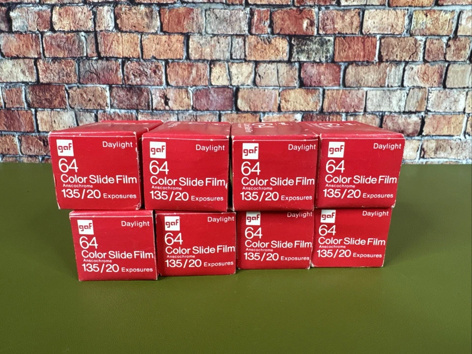 Lote de 8 películas diapositivas a color GAF 64 135/20, ASA 64-19 DIN selladas caducadas 1974 Foto 2 de 4