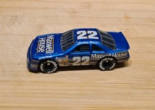 MATCHBOX NASCAR FORD THUNDERBIRD 22 STERLING MARLIN MAXWELL HOUSE