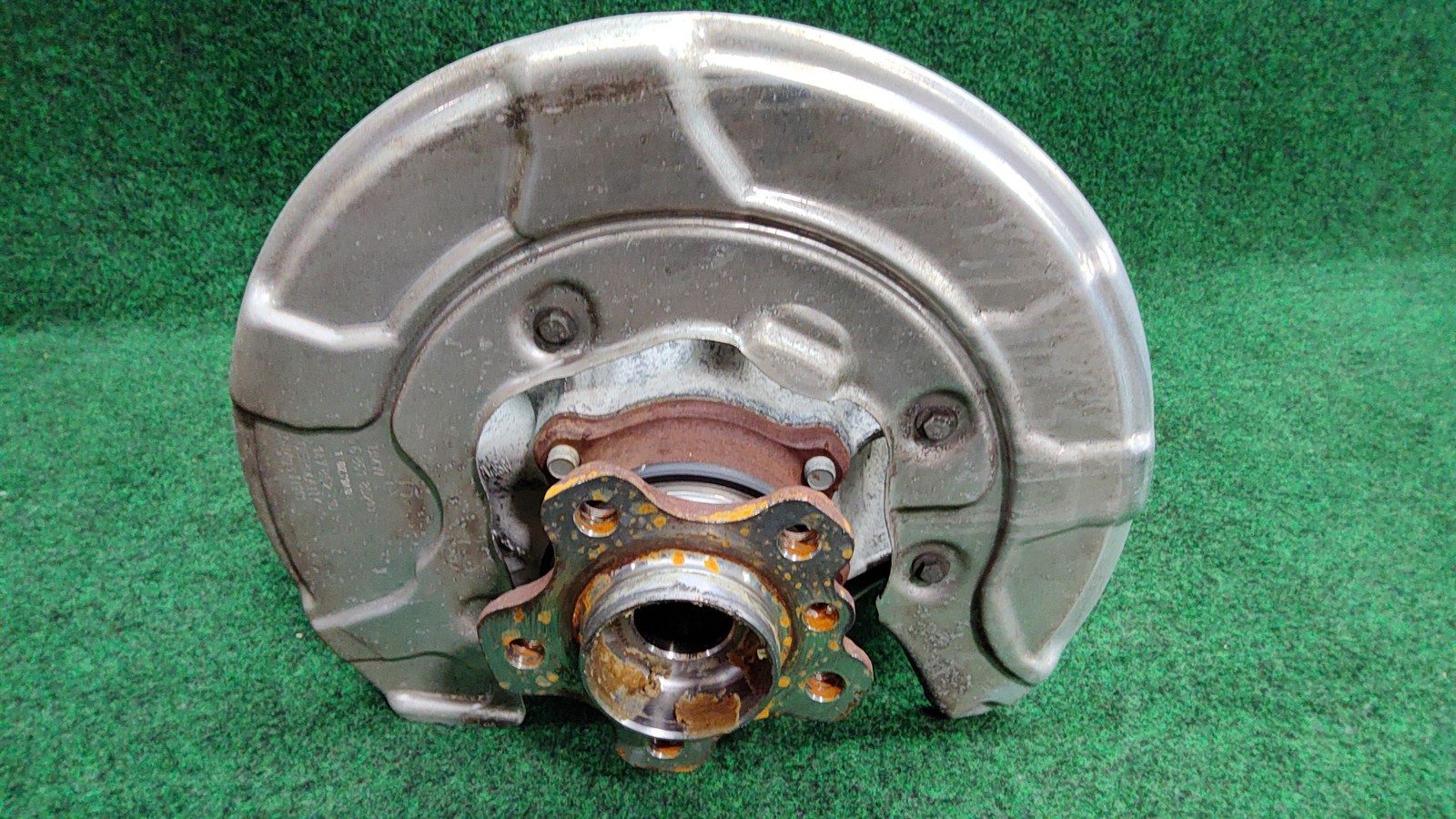 2019-2023 Bmw X5 Right Rear Wheel Knuckle 106k Mls Oem 33306876652 / 33406890073