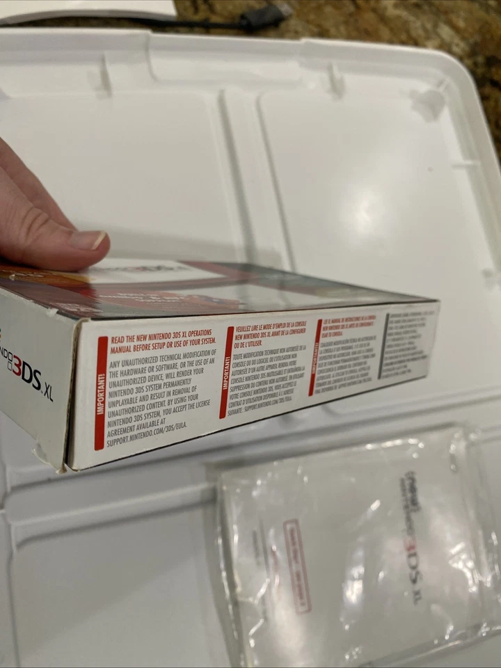 SOLO CAJA SIN CONSOLA Nintendo 3DS XL Caja Vacía "Nuevo Rojo" Color CO82225 Foto 3 de 4