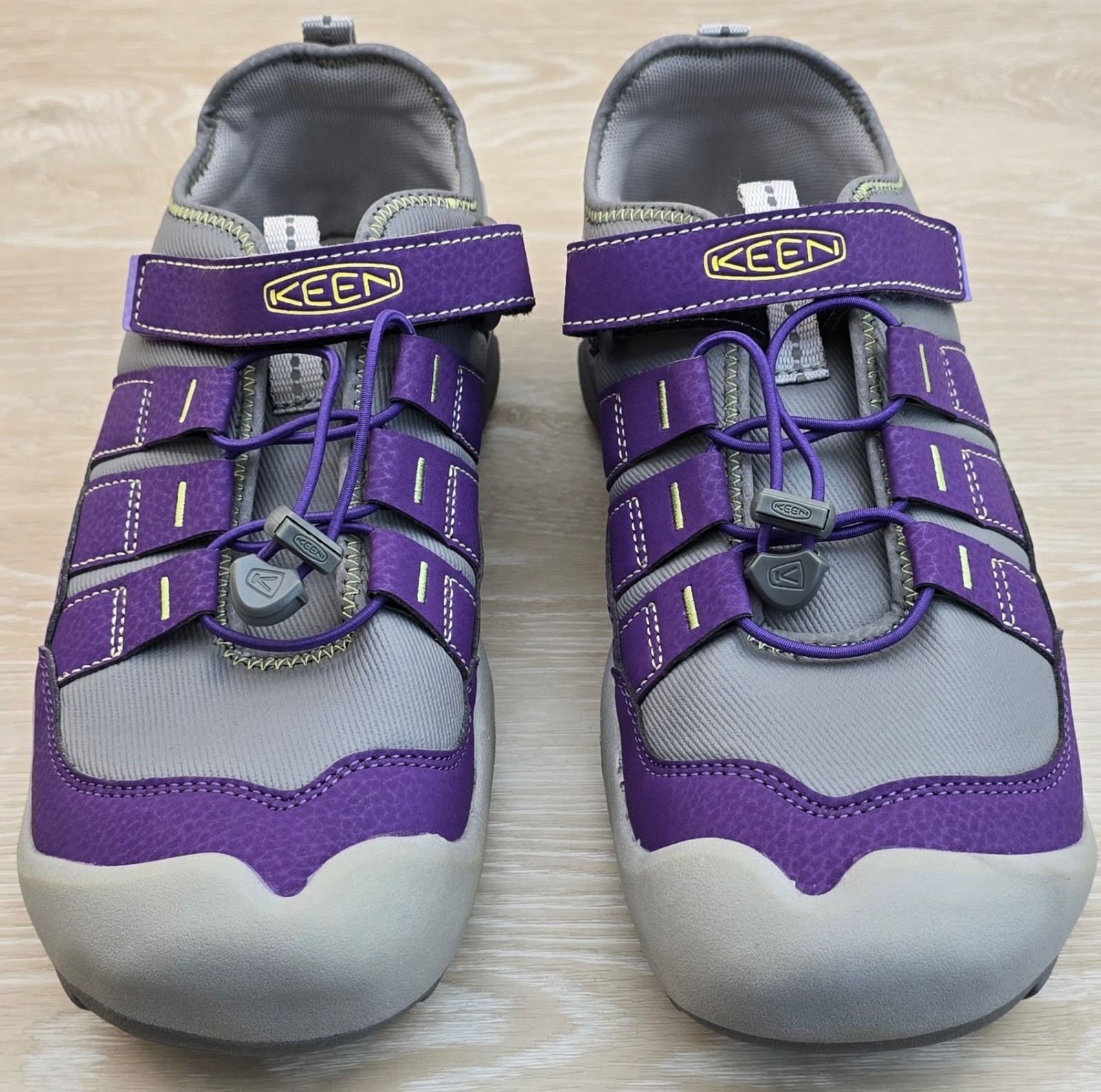 Keen Big Kids Girls Youth Knotch Hollow Sneaker Trail Viola US 7 Y 1025882 NUOVO