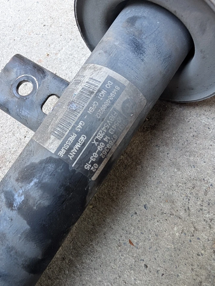 BMW 535XI F10 XDRIVE 2011-2016 delantero izquierdo conductor amortiguador puntal/resorte helicoidal OEM Foto 2 de 3