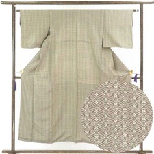 Recycled Komon Silk Kimono, Light Brown Diamond Pattern, Lined, S