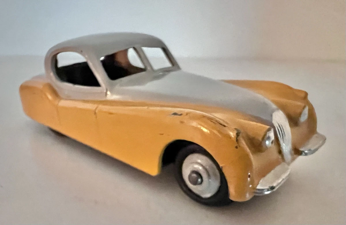 1:43 Car 1952 Vehicle Year Vintage Manufacture Diecast Cars