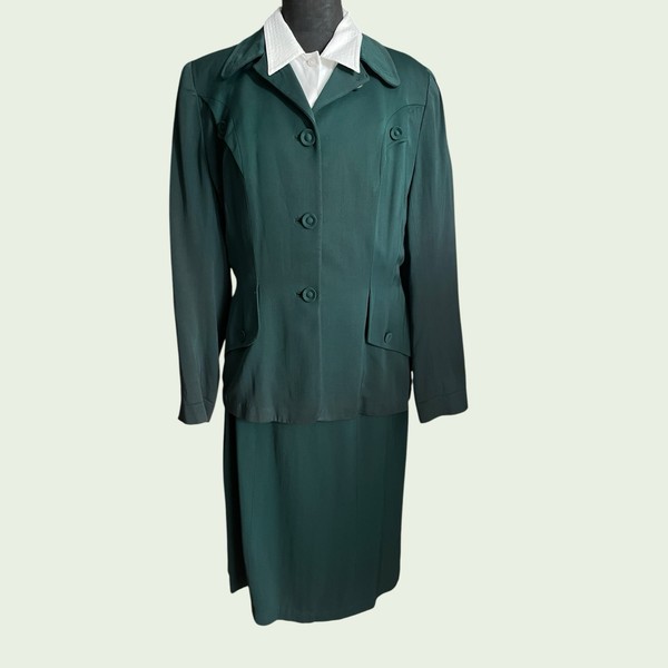 rare 1940s vintage green Gabardine suit skirt blazer by Suitgems