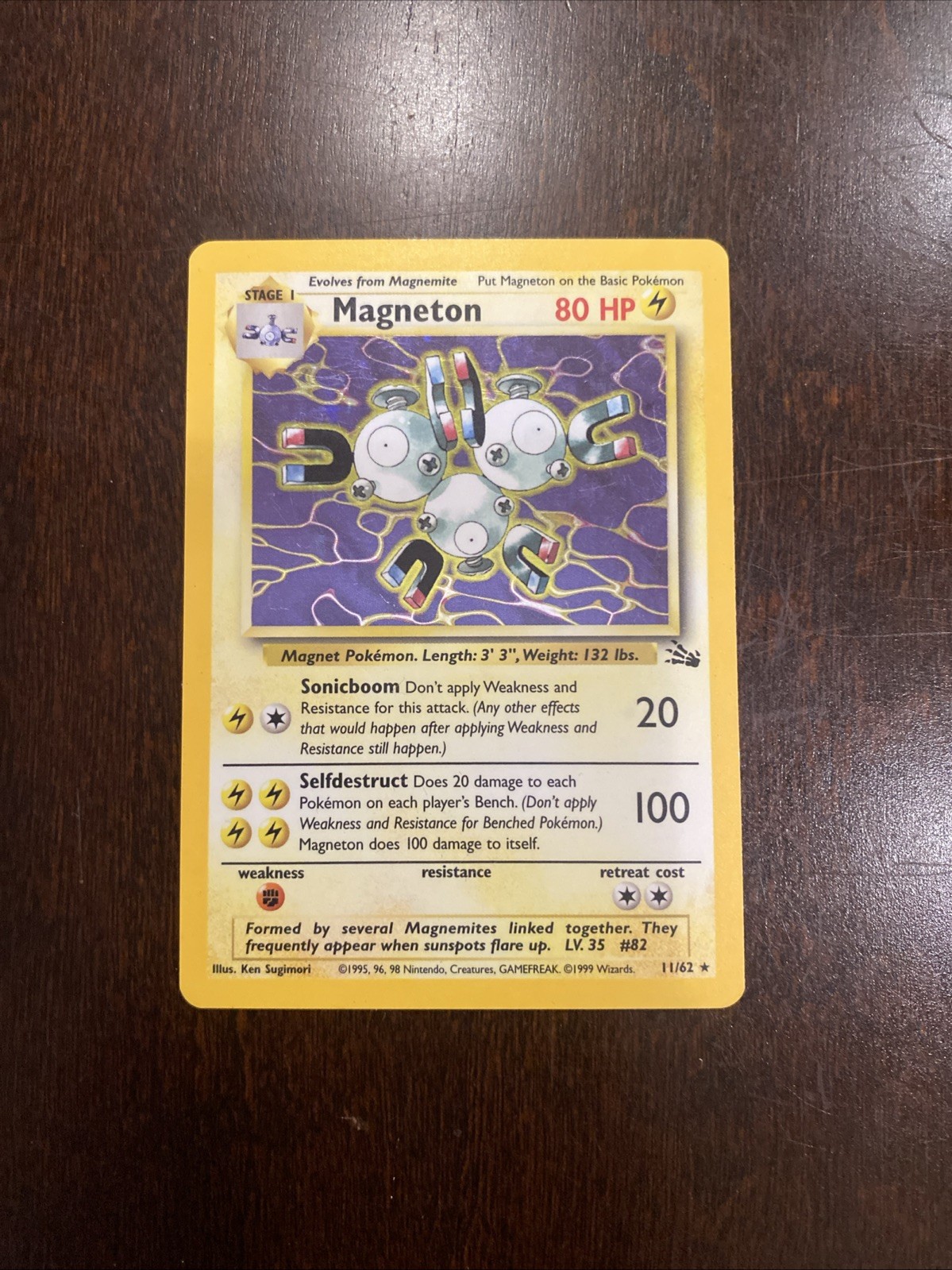 Magneton 11/62 Fossil Holo Pokémon Card Rare