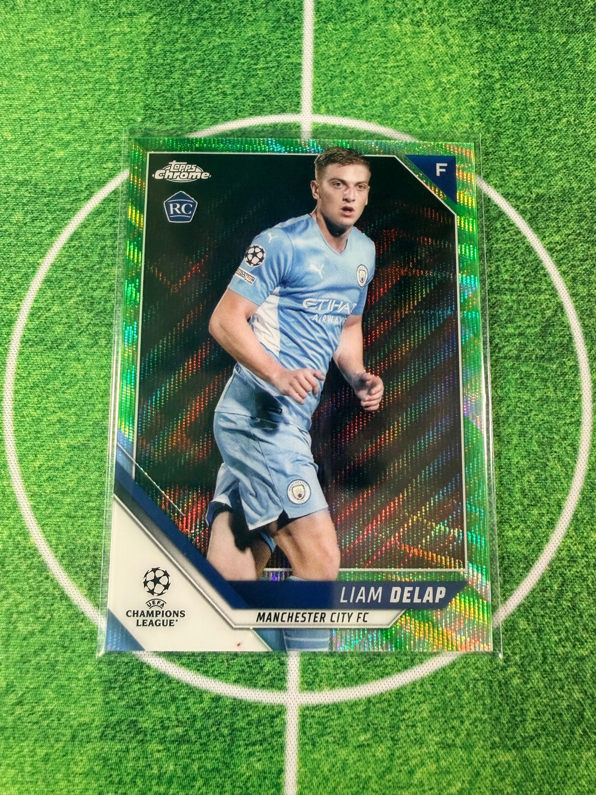2021-22 Topps Chrome UEFA #114 Liam Delap Neon Green Wave Refractor #/99 RC