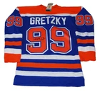 WAYNE GRETZKY signed (EDMONTON OILERS) M&N hockey jersey BECKETT AE38945