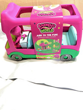FISHER PRICE BARNEYS WORLD ADVENTURE BUS AND FIGURE