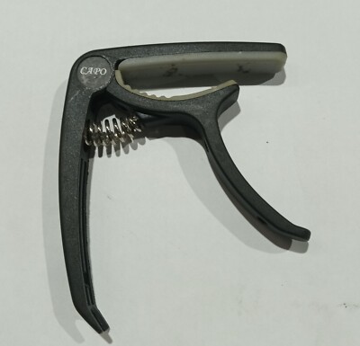 Guitar Capo (used) unbranded 