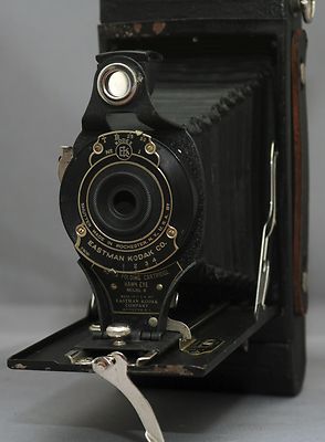 EASTMAN KODAK Hawk-Eye Model B 2A FOLDING VINTAGE Camera