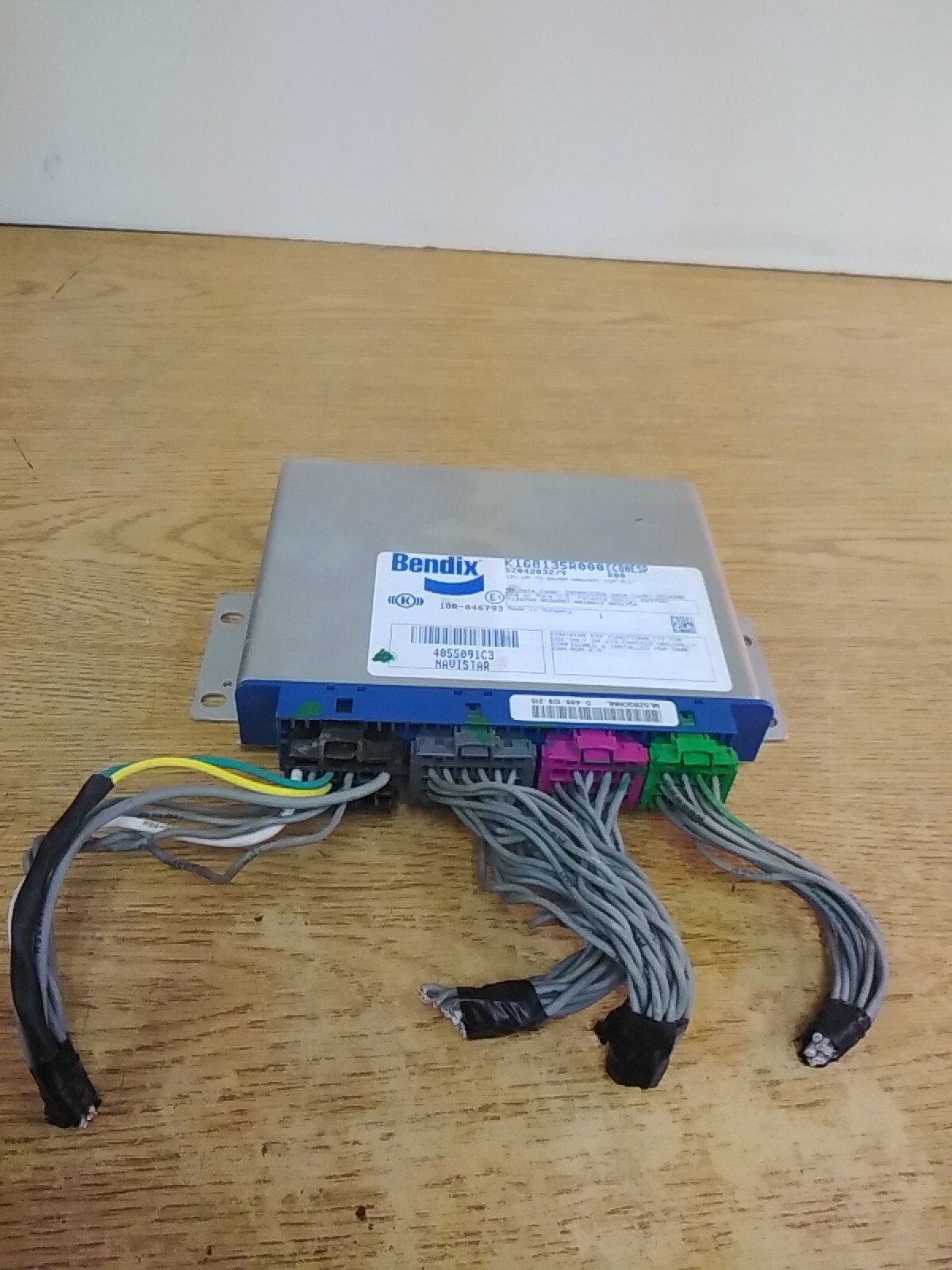 Bendix ABS Module K168135R000 Navistar 4055091C3 | eBay