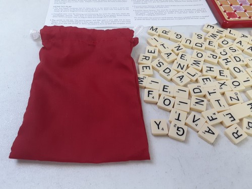 Scrabble Tile Lock Board Game 2020 Hasbro #1143 COMPLETE Crossword Game 724 - Picture 5 of 7