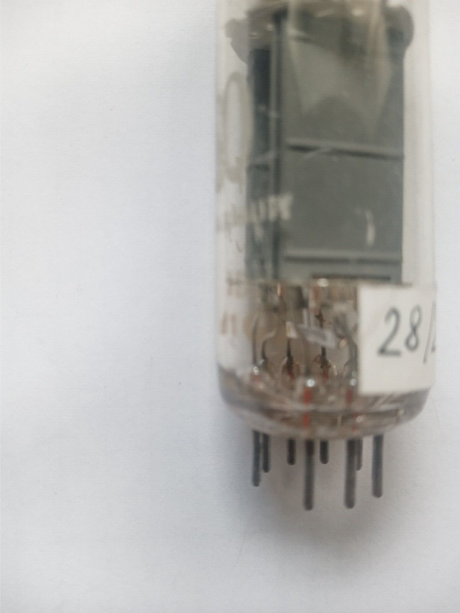 Philips ECG 7581A マッチドペア2本＋シーメンスECC83 1本 Philips ECG 7581A マッチドペア2本＋シーメンスECC83 1本 Philips ECG