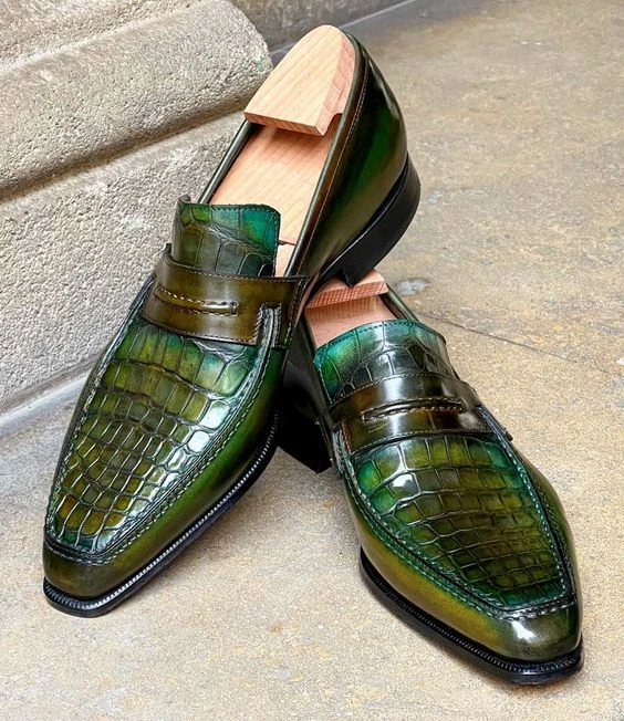Tailor Made Men s New Pure Green Croc Print Leather Texture Slip On Shoes