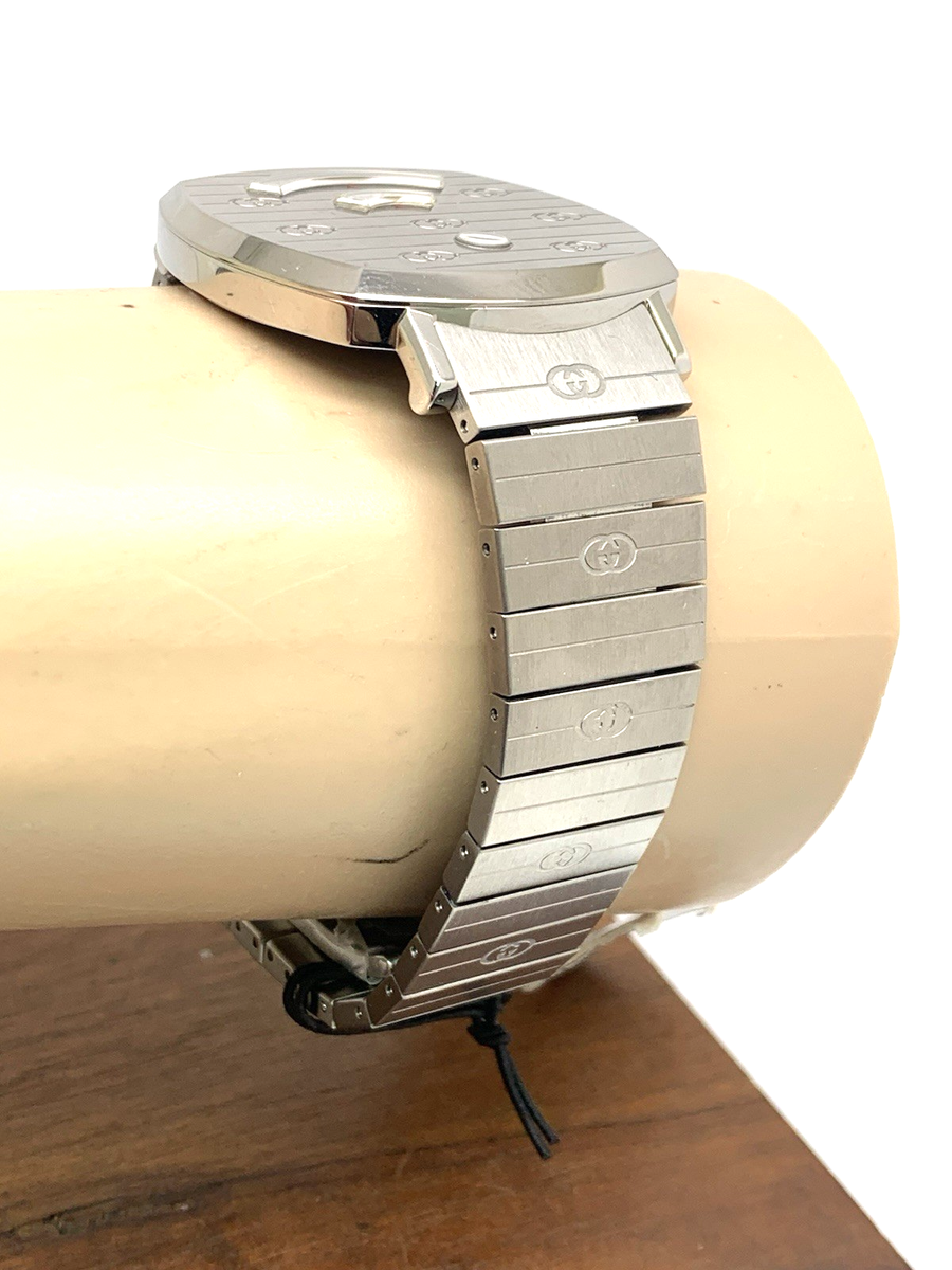 Gucci Unisex Watch YA157410 Swiss Quartz Jump Hour Dial  display picture 1