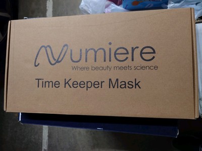 Numiere Time Keeper  Face Lasic Light Therapy Sealed