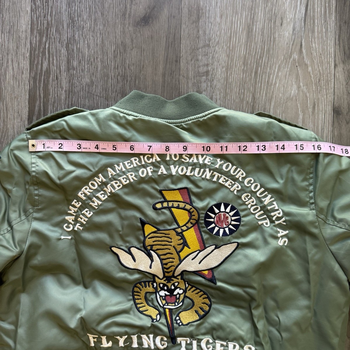 Avirex MA-1 Flight Jacket Green Youth Size XL Flying Tiger