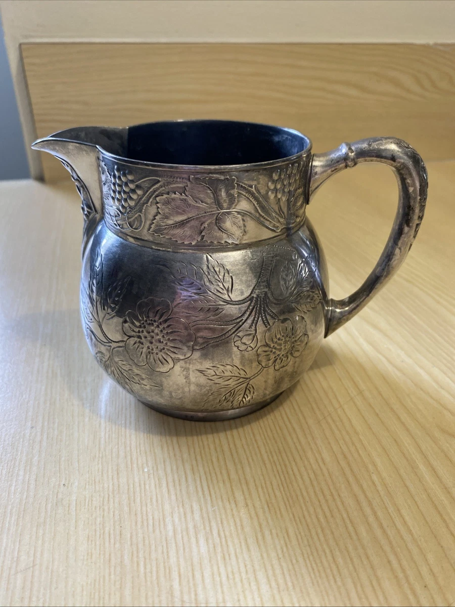 Pairpoint Silver In Antique Us Silver-Plated Creamers & Sugar