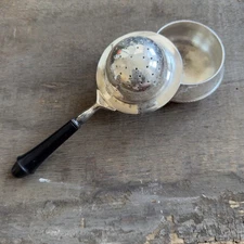 Vintage 90s Bombay Company Black Handle Tea Strainer