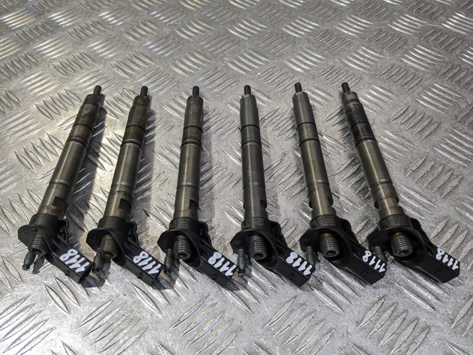 AUDI Q7 FUEL INJECTOR SINGLE X1 3.0 TDI CRCA CRC DIESEL MK1 4L 2011