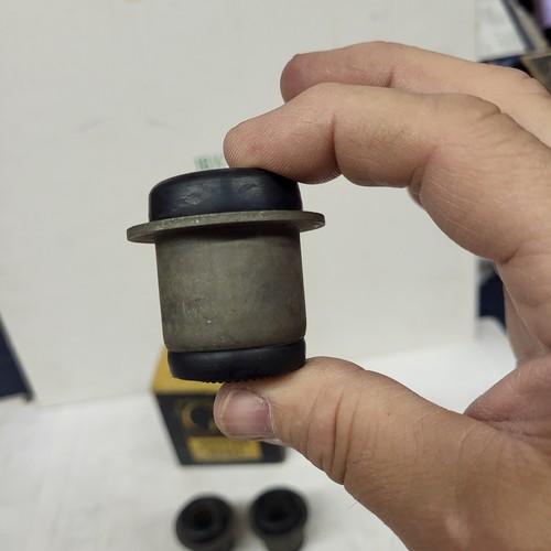 NOS 1963-67 Chevy Corvette Chevelle Impala Belair GM Upper Bushings 3711826 OEM - Picture 5 of 16