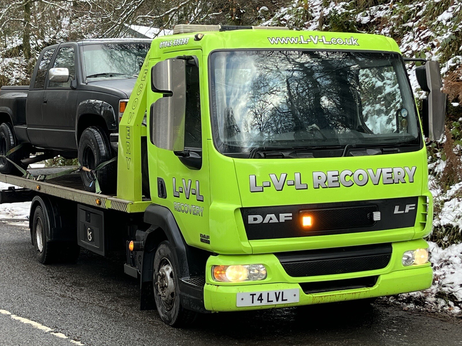 CAR RECOVERY / CAR DELIVERY SERVICE / CAR TRANSPORTATION DEVON CORNWALL