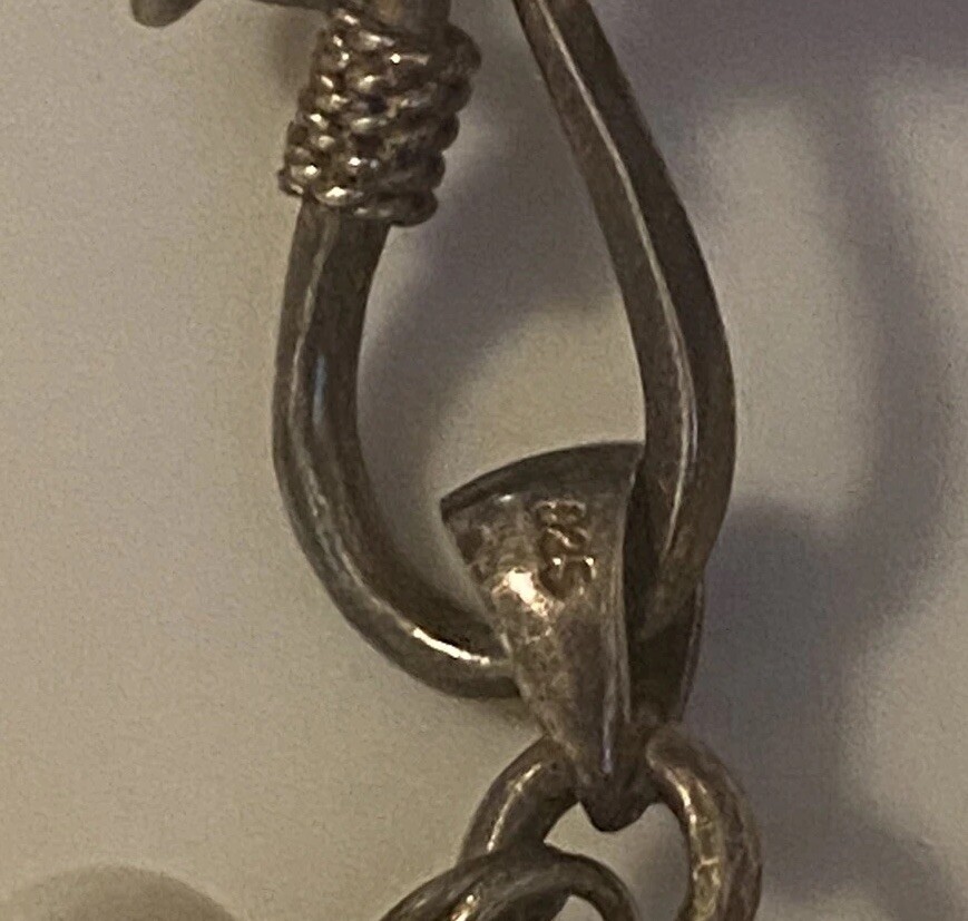 Picture 21 of 24