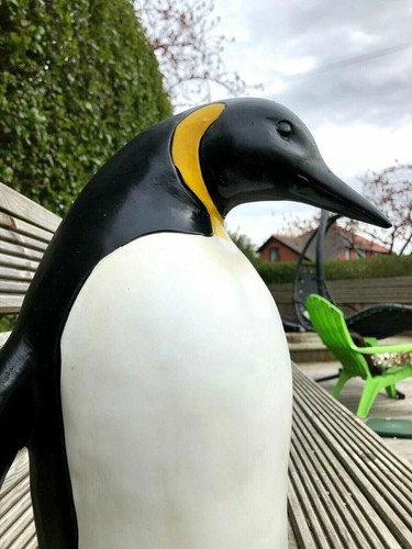 Large resin penguin - Garden ornament penguins - garden or home decoration - Picture 5 of 12
