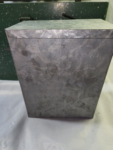VINTAGE 1940's GREEN METAL GALVANIZED COOLER w/ ZINC INTERIOR & SMALL INNER BOX! - Picture 9 of 18