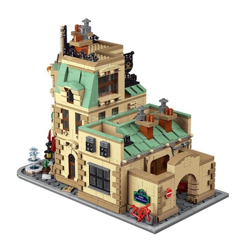 Custom MOC-160521 Modular Restaurants in Paris Building Blocks Set 3104PCS - Picture 2 of 8