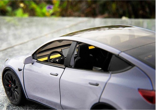 1:24 Tesla Model Y Die cast Car Scale Metal Vehicle Collectible Toy Lights Sound - Picture 13 of 29