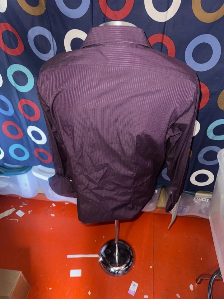 Camisa de vestir Takumi L para hombre L camisa de vestir con puños plegables Foto 2 de 4