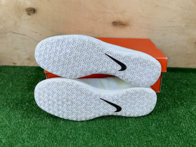 Nike MercurialX Vortex III CR7 IC 852533-401 White boots Cleats